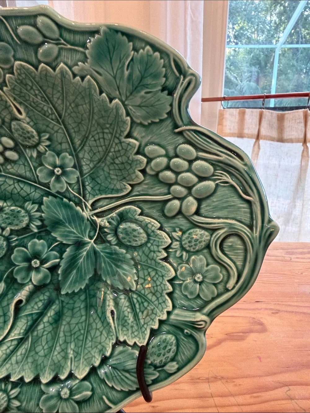 Antique Victorian Green Strawberry Vine Grape 19th Century Majolica Plate Dish.